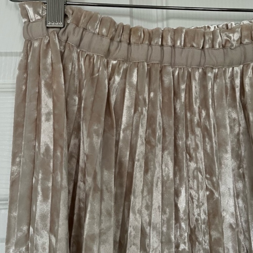 LC Lauren Conrad Velvet Cream A-Line Skirt - Picture 3 of 6